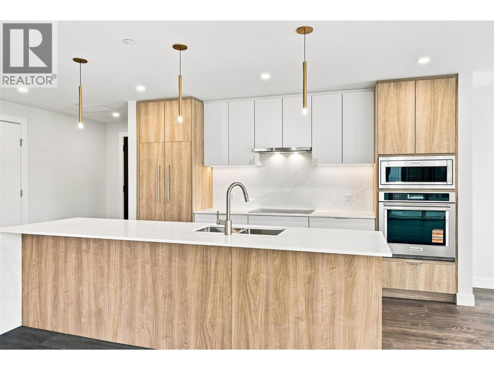 #1905 460 NICOLA Street - 11