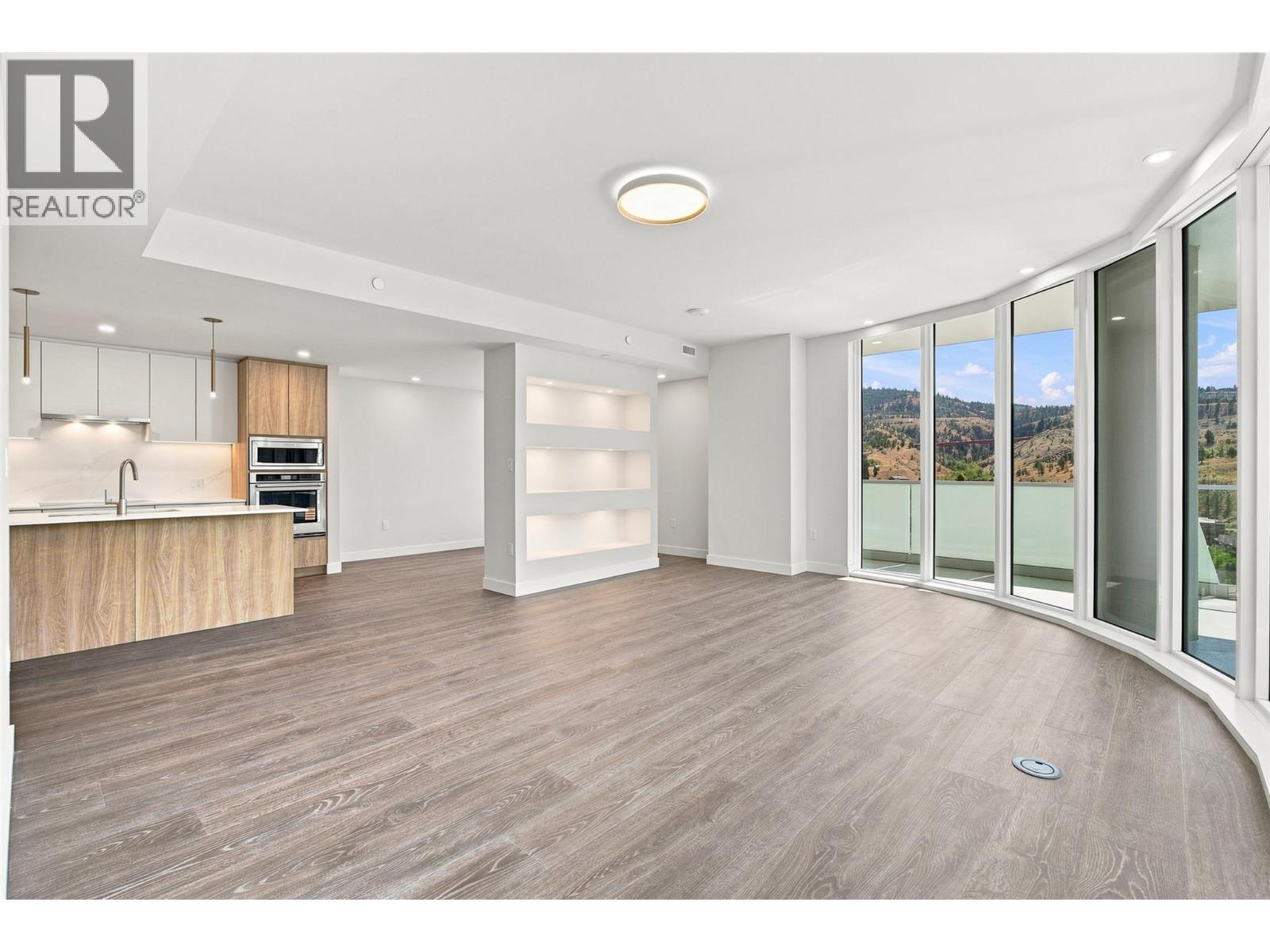 #1905 460 NICOLA Street - 26