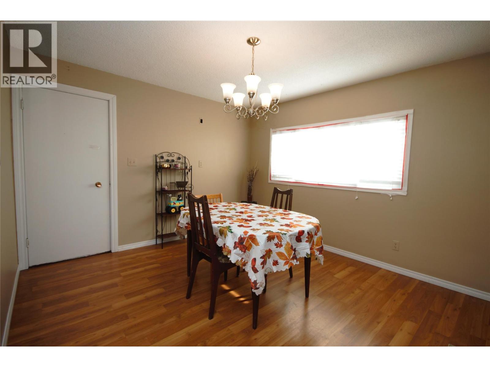 4923 RYEGRASS Road, Oliver