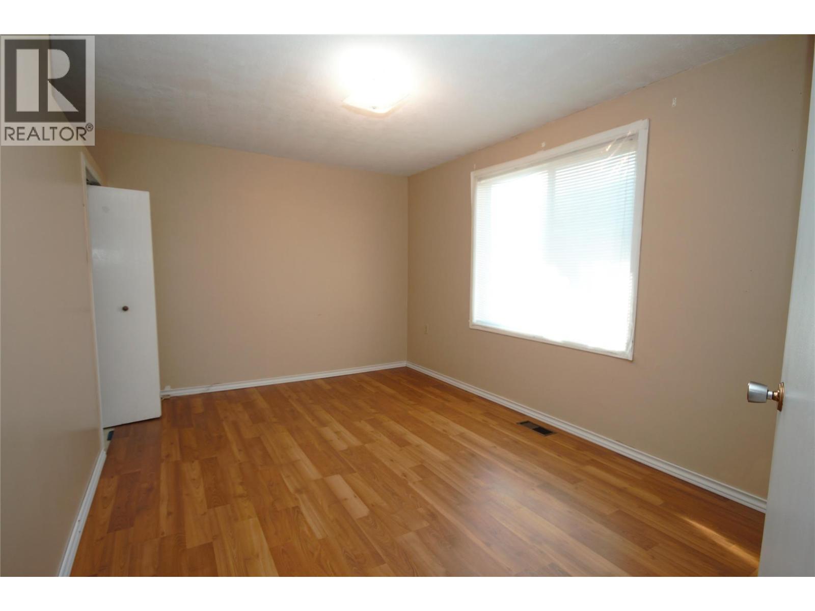 4923 RYEGRASS Road, Oliver
