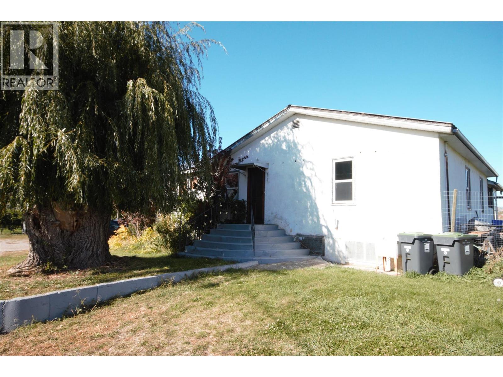 4923 RYEGRASS Road, Oliver