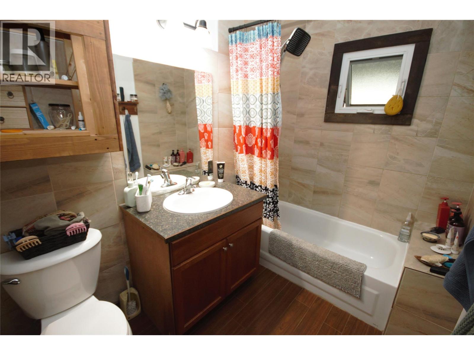 4923 RYEGRASS Road, Oliver