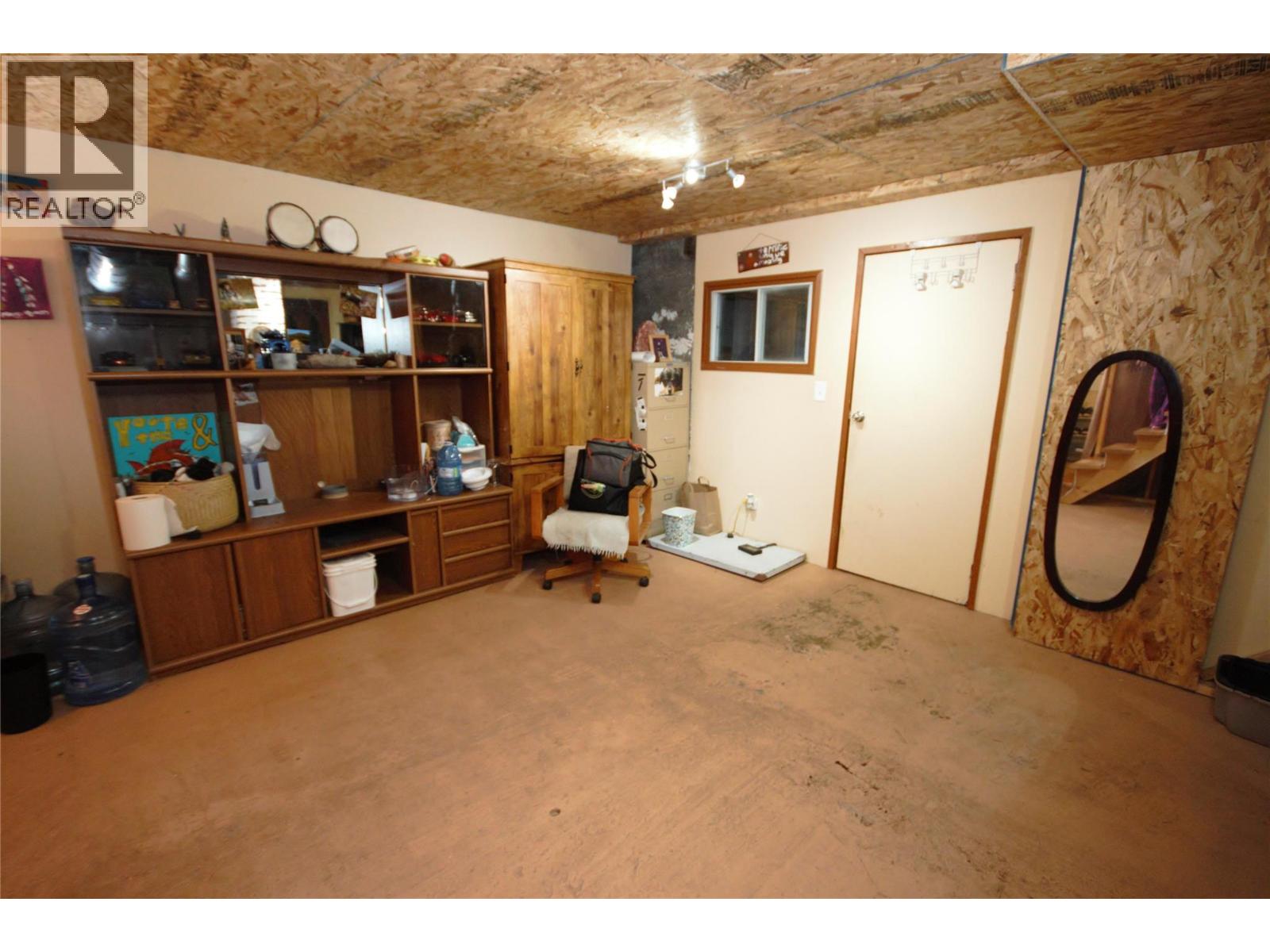 4923 RYEGRASS Road, Oliver