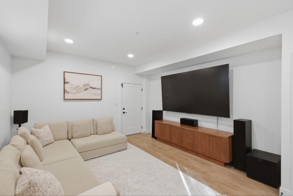 Photo of 9 7259 RAMSAY PLACE, Eastern Hillsides 31