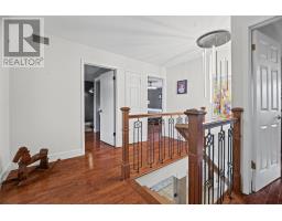 44 Halley Drive thumbnail 28