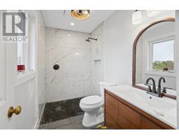 44 Halley Drive thumbnail 35