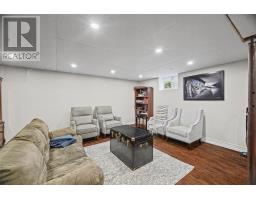 44 Halley Drive thumbnail 38