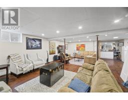 44 Halley Drive thumbnail 39