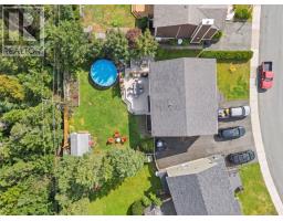 44 Halley Drive thumbnail 4