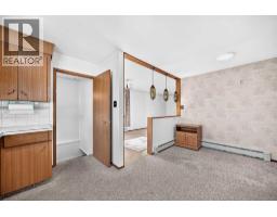 Bedroom - 4632 Montana Drive Nw, Calgary, AB T3B1G1 Photo 7