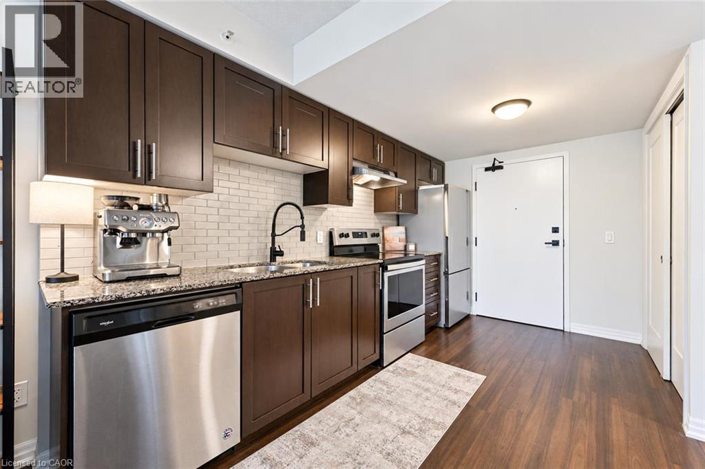 104 Summit Ridge Drive — photo 3