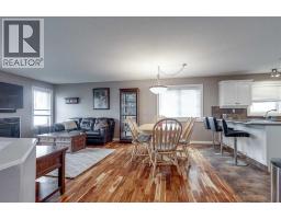 4pc Bathroom - 14 Kingston Drive, Red Deer, AB T4P3P9 Photo 6