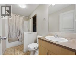 18 Auburn Bay Common Se, Calgary, AB T3M0M3 Photo 8