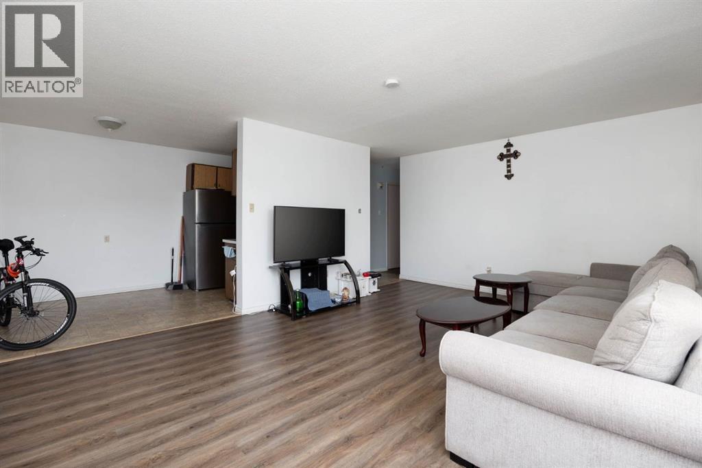 111 Charles Avenue, Fort McMurray