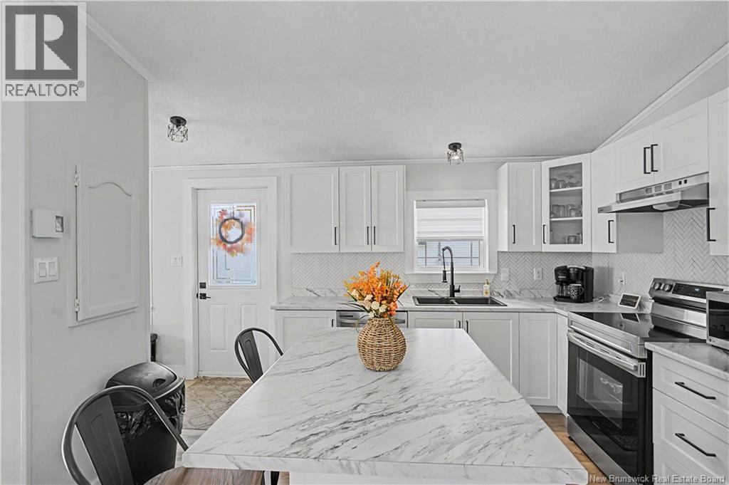 46 Travis Street - 11