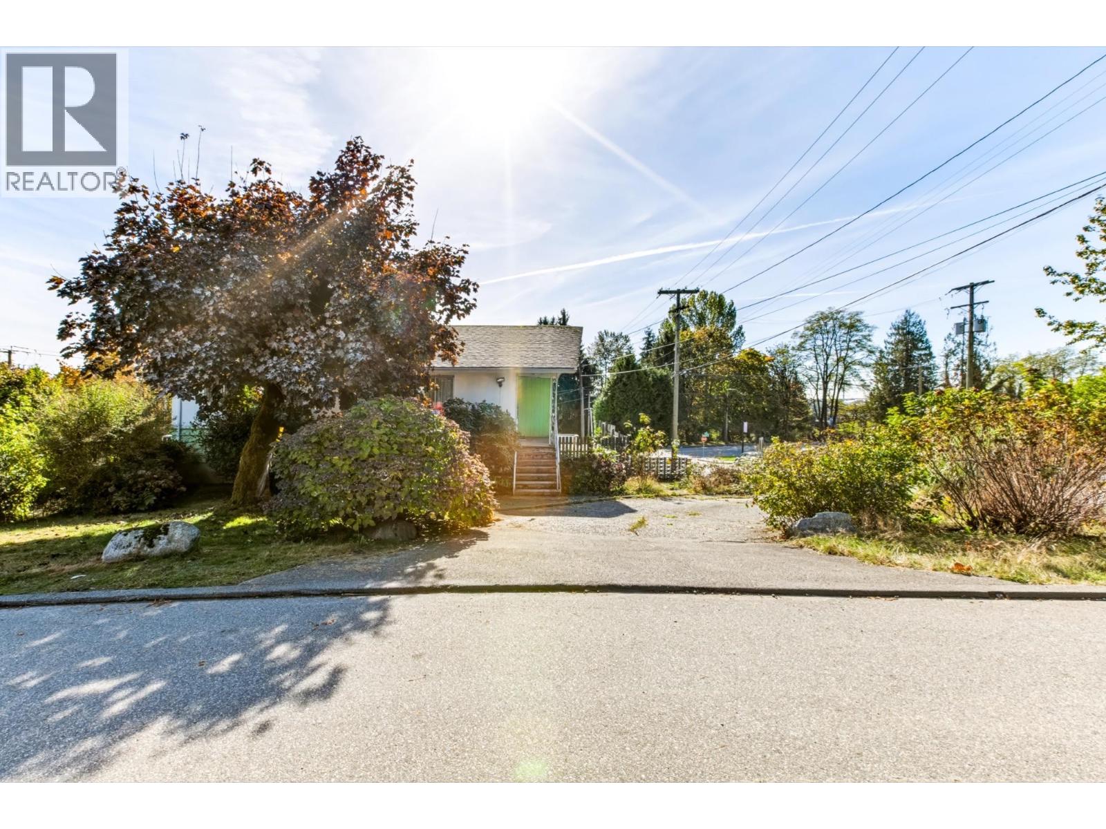 205 NELSON STREET — photo 5