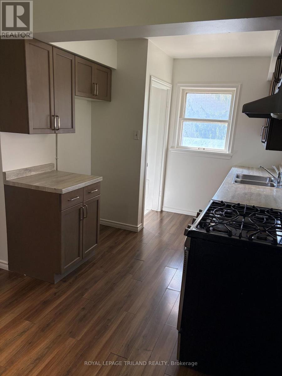 1678 DALE STREET - 7