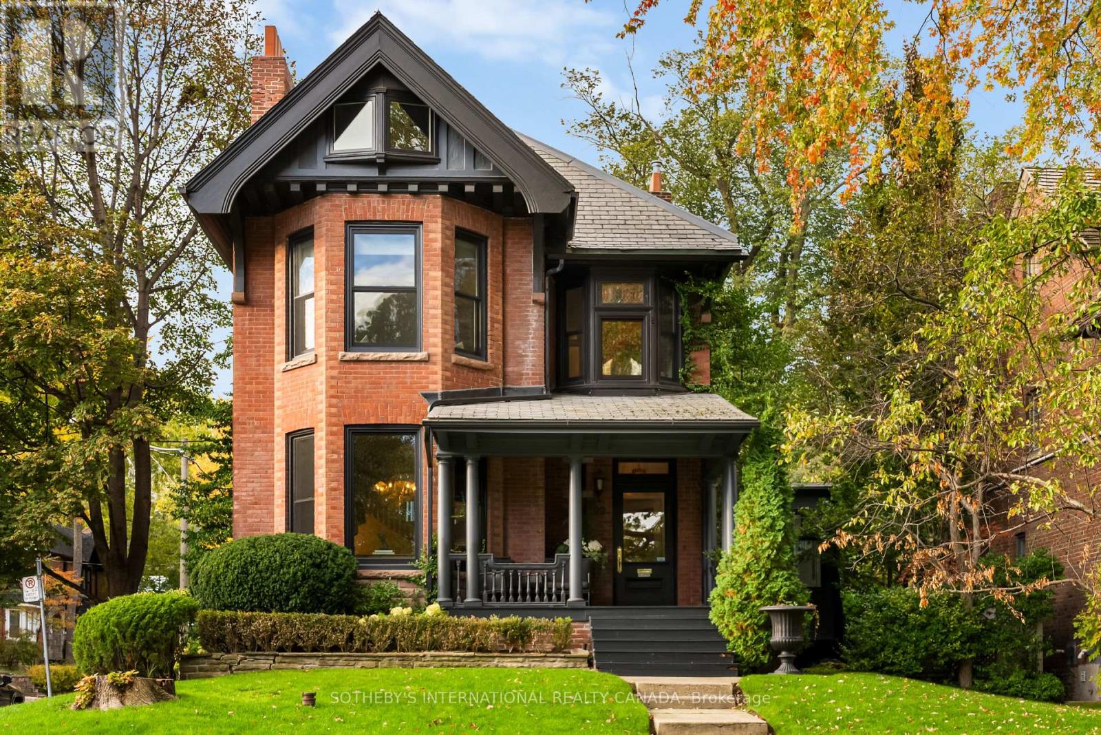 92 Woodlawn Avenue West, Toronto, ON