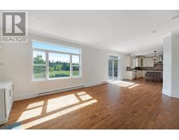 Bath (# pieces 1-6) - 7 Sallesnik Lane, Torbay, NL A1K0B4 Photo 7