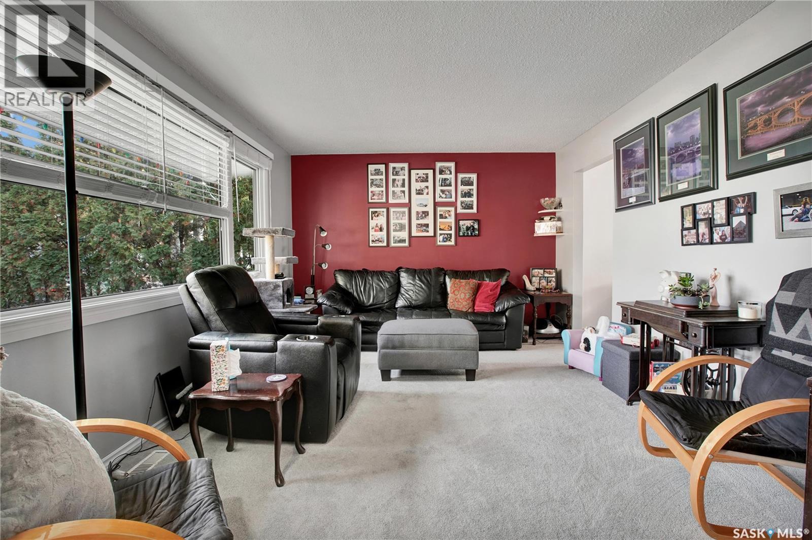106 Shea CRESCENT - 13