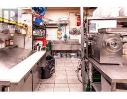 8053 Yonge Street, Markham, ON L3T2C5 Photo 12