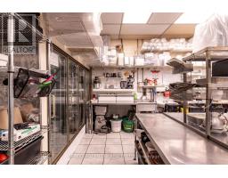 8053 Yonge Street, Markham, ON L3T2C5 Photo 13