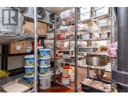 8053 Yonge Street, Markham, ON L3T2C5 Photo 16