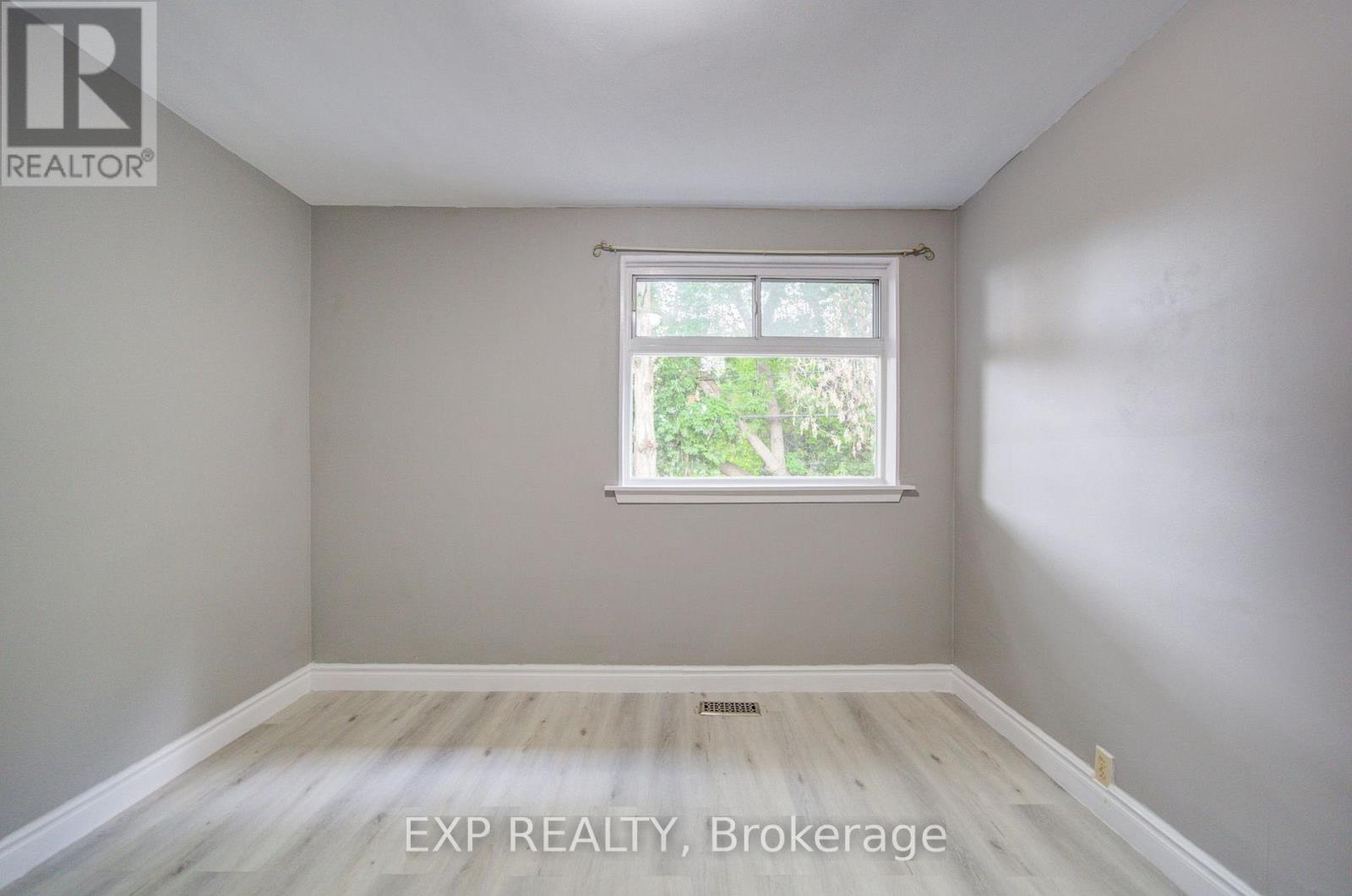 167 TAYLOR MILLS DRIVE N - 18