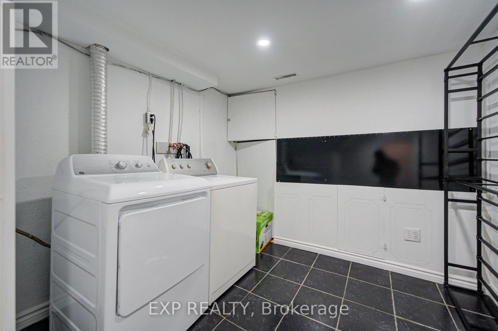 167 Taylor Mills Drive North, Richmond Hill, ON photo 30