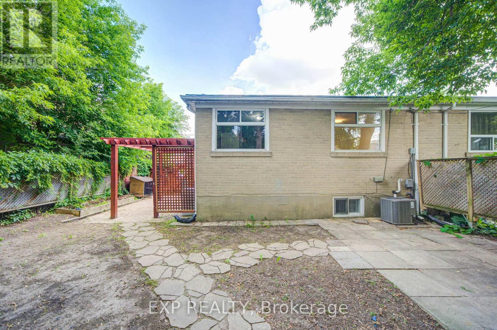 167 TAYLOR MILLS DRIVE N - 50