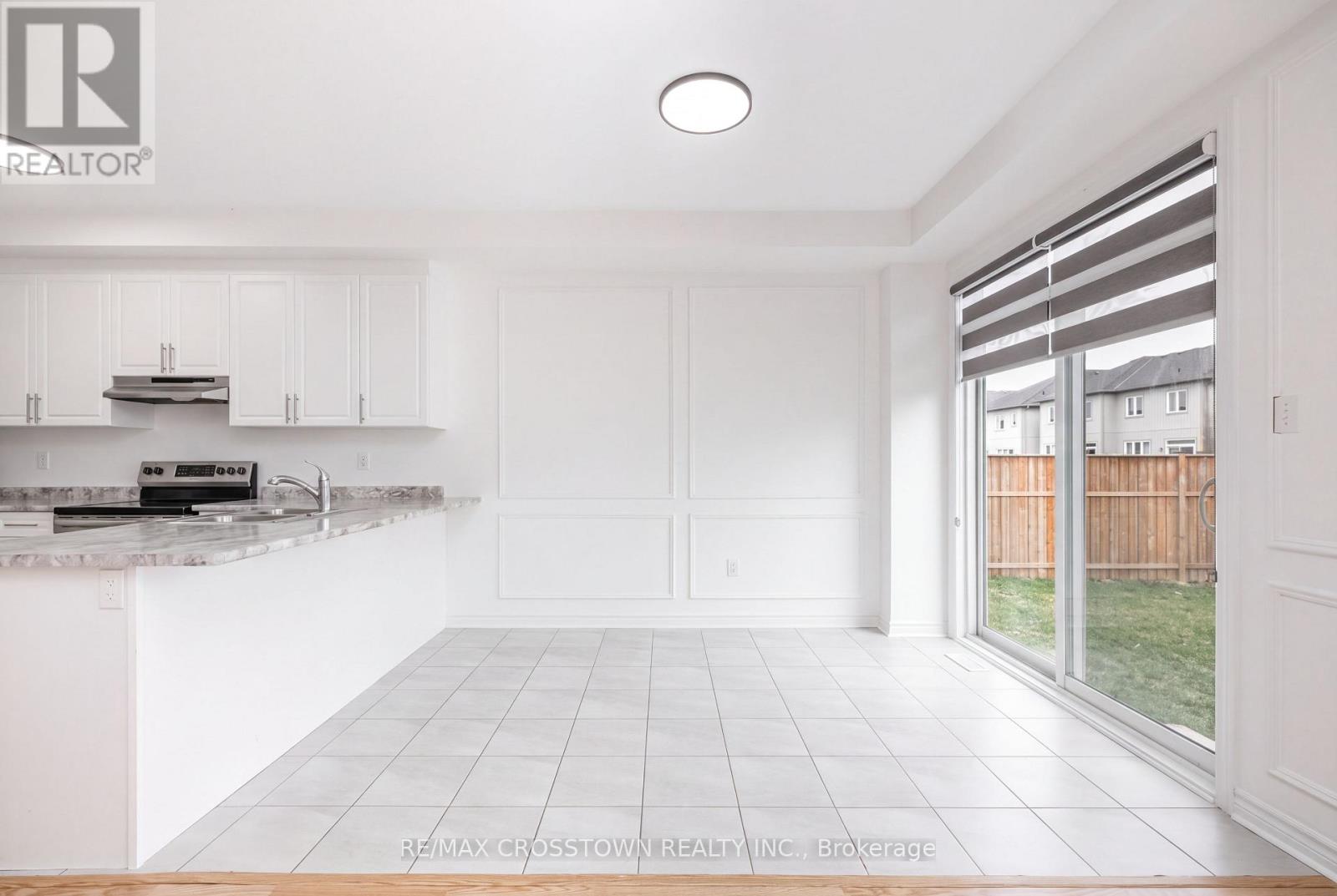 23 Albany Street, Collingwood, ON photo 9