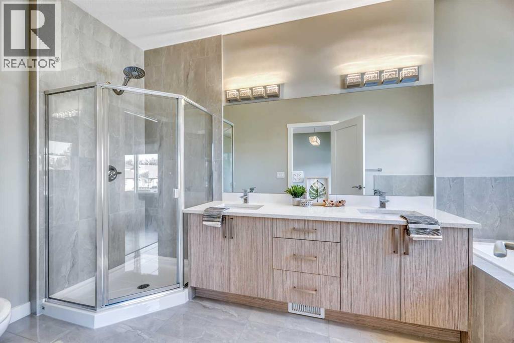 1 Lakes Estates Circle - 27