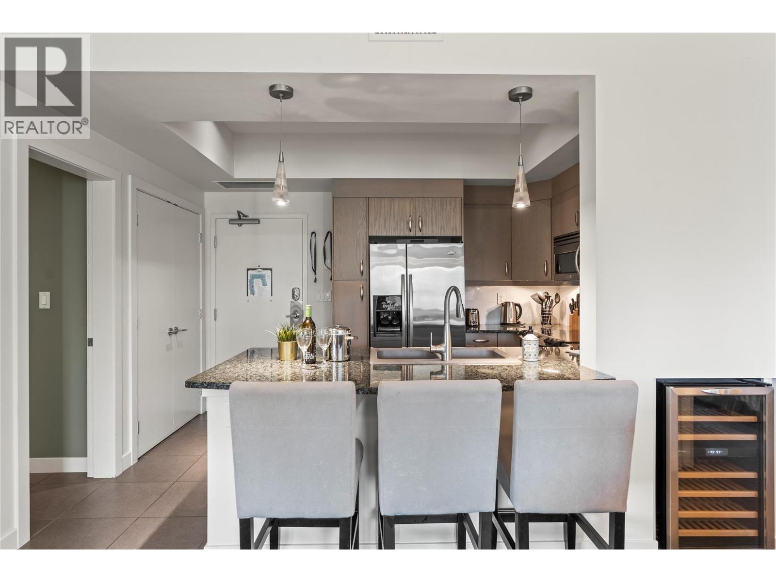 #1132 7343 Okanagan Landing Road - 16