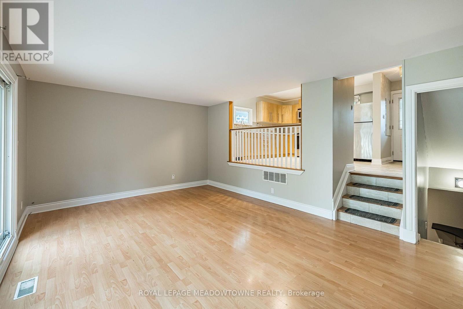 2600 CONSTABLE ROAD - 20