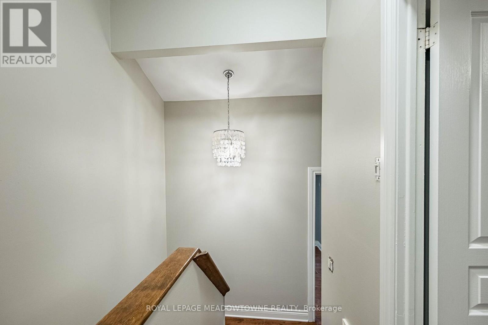 2600 CONSTABLE ROAD - 25