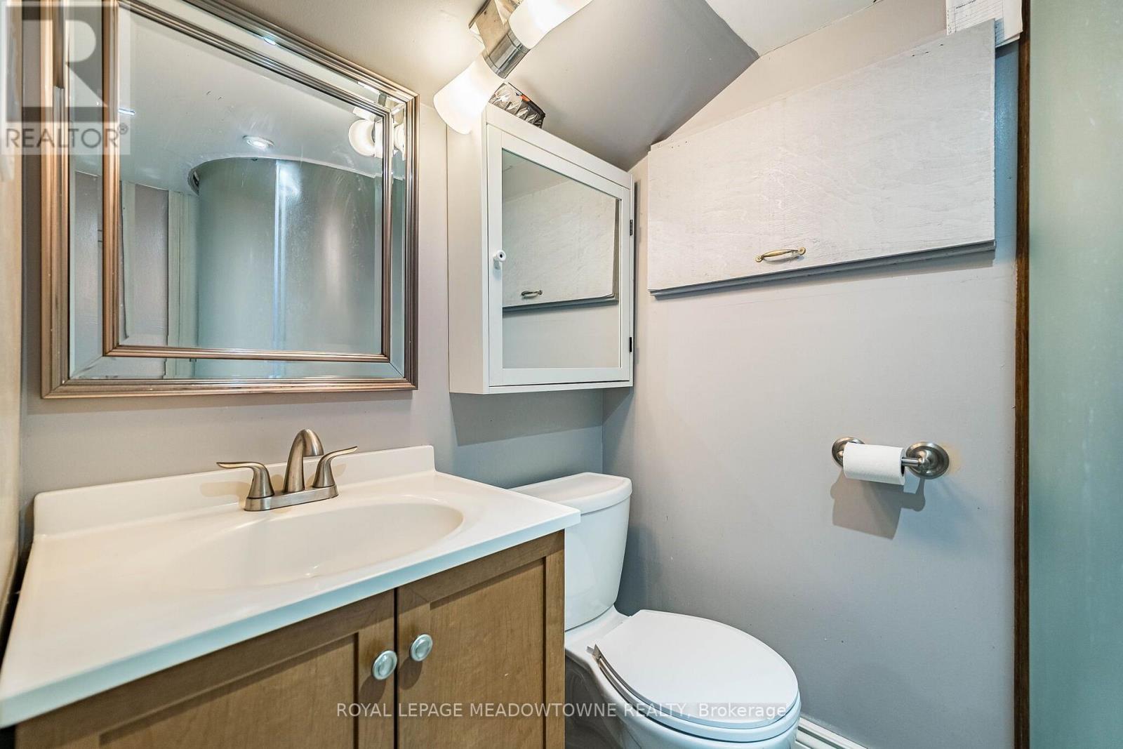 2600 CONSTABLE ROAD - 39