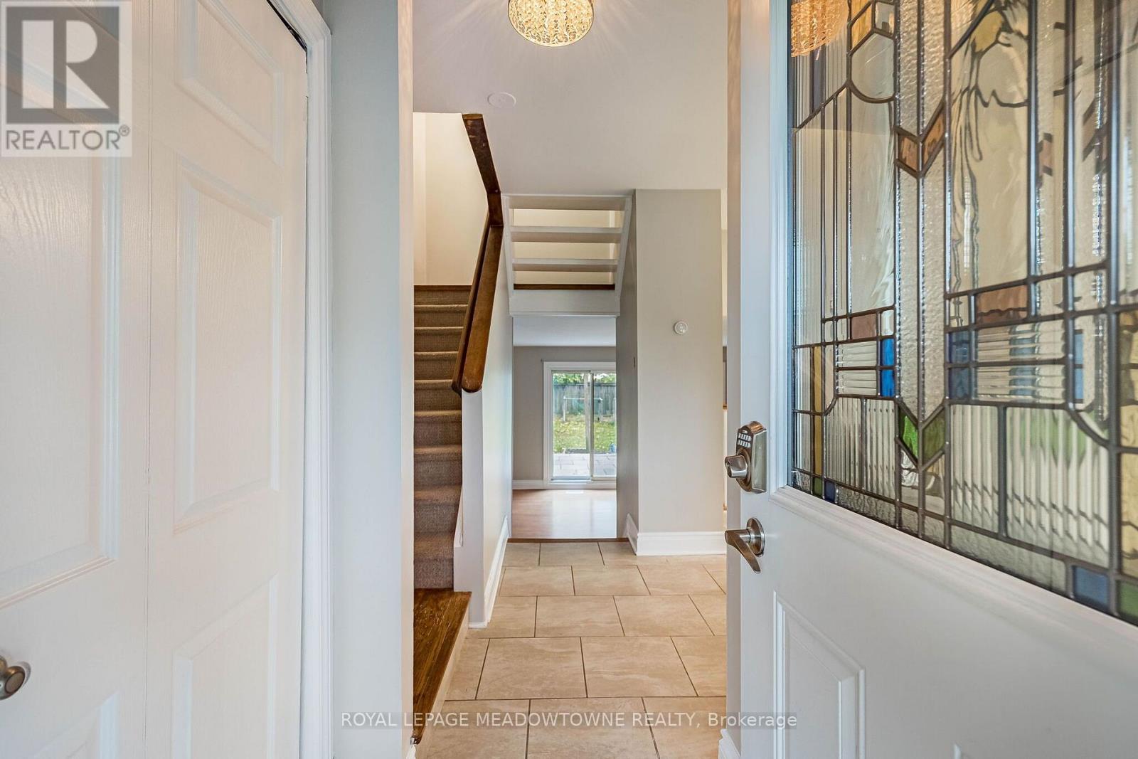 2600 CONSTABLE ROAD - 6