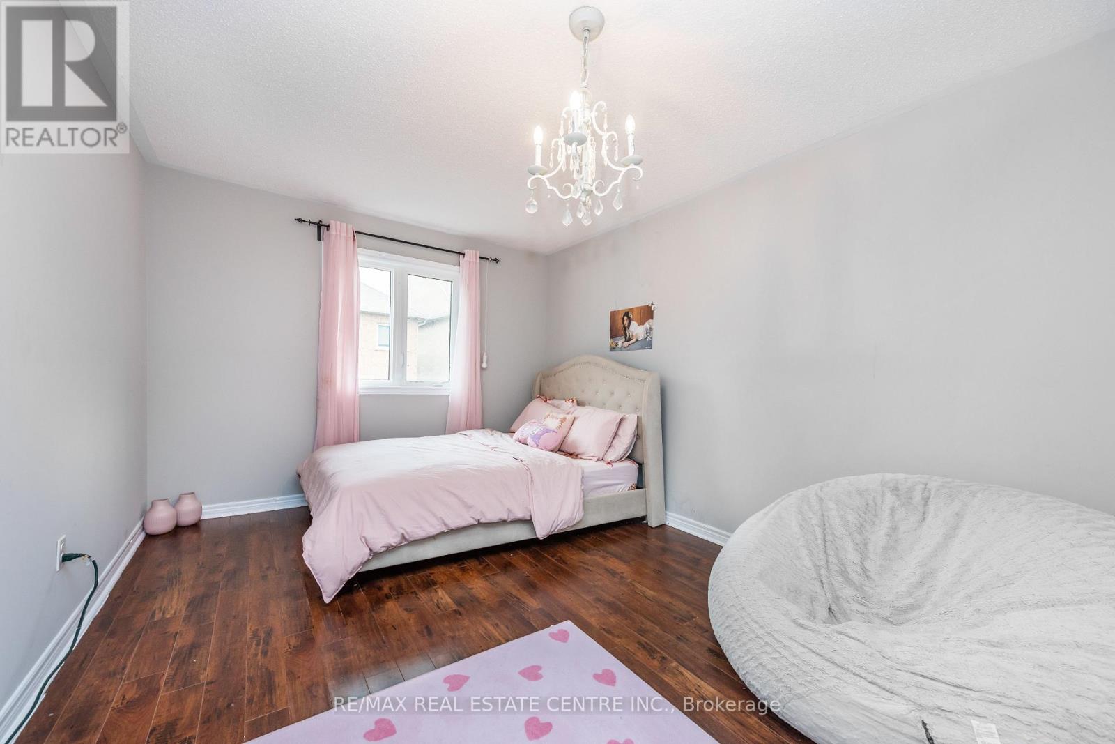 456 Laundon Terrace, Milton, ON photo 22