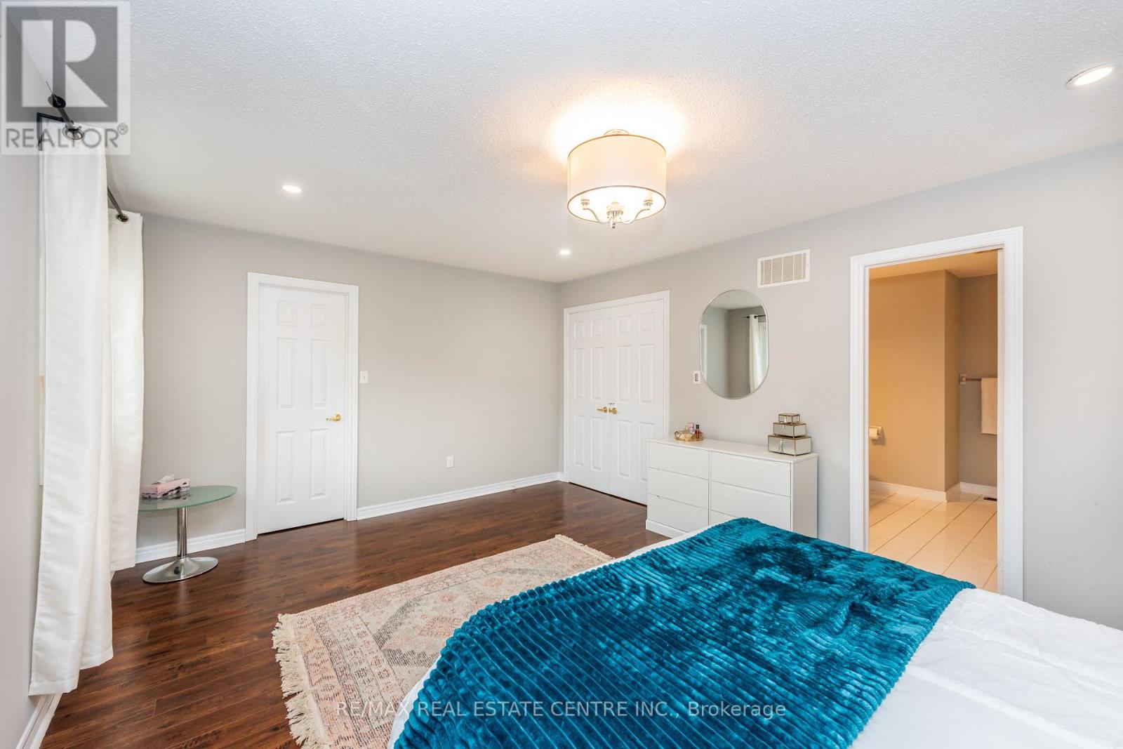 456 Laundon Terrace, Milton, ON photo 36