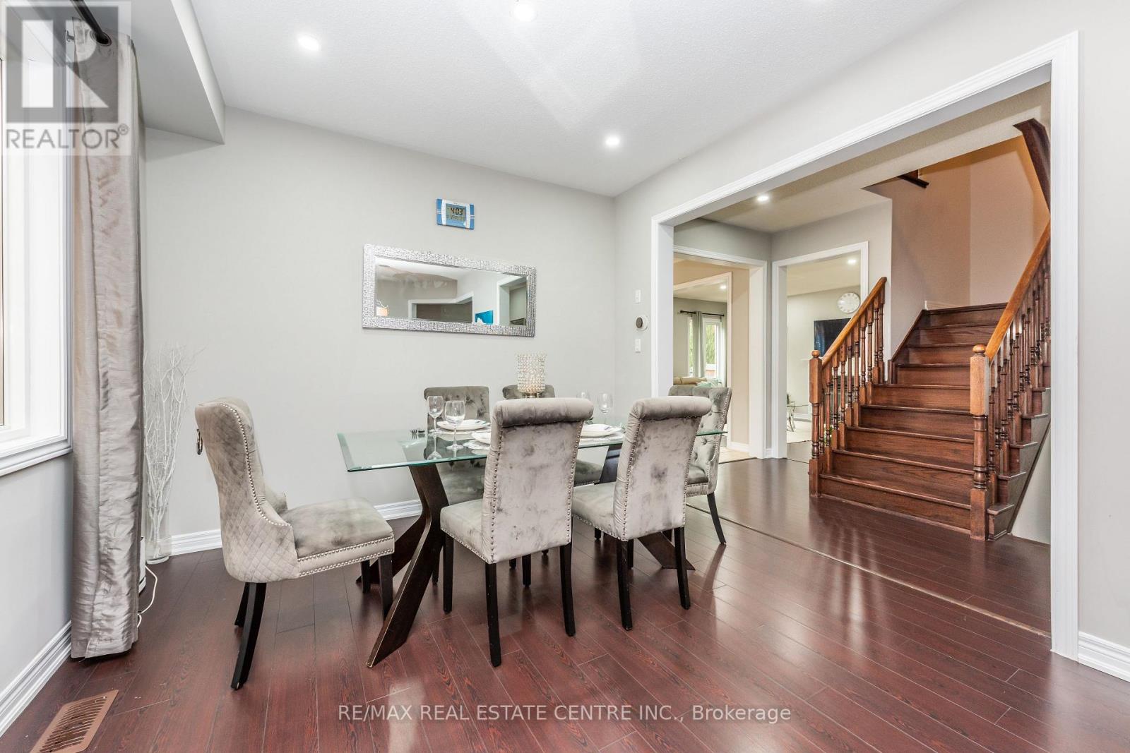 456 Laundon Terrace, Milton, ON photo 8