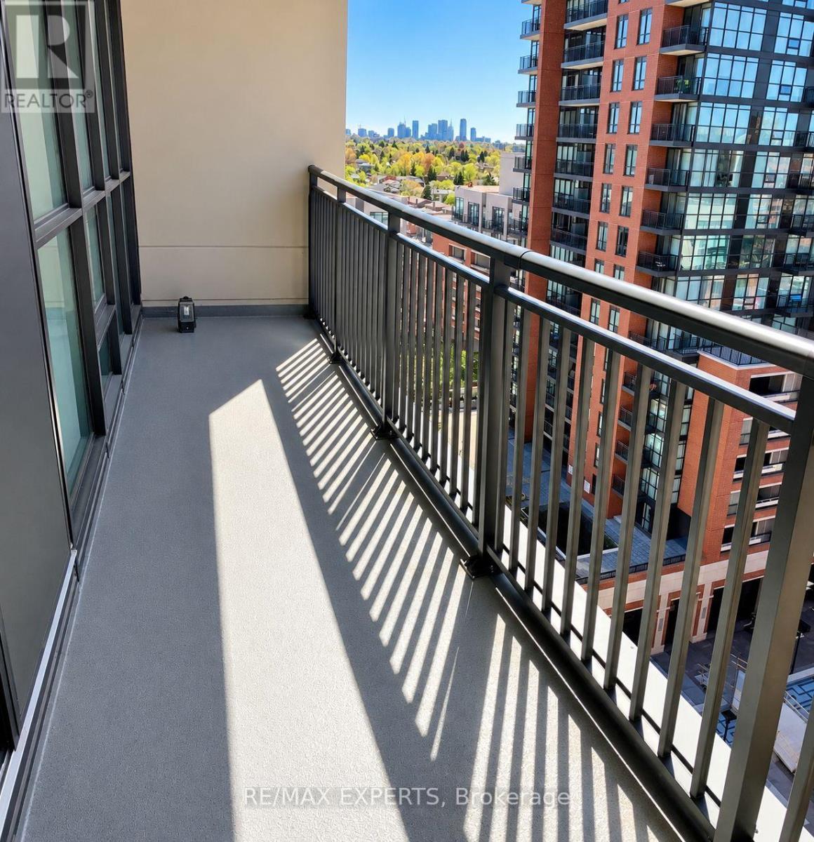 830 Lawrence Avenue West — photo 8