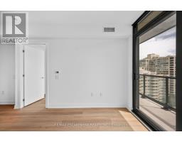 1016 - 86 Dundas Street E, Mississauga, ON L5A1W4 Photo 7