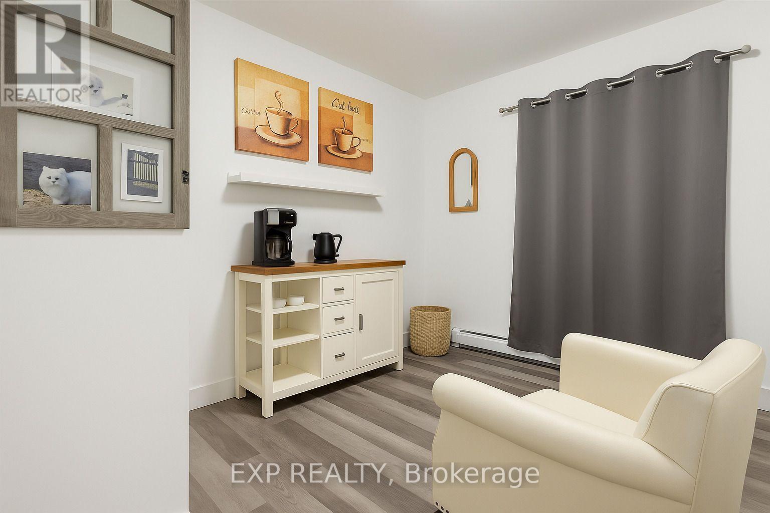 157 Bruce Street — photo 4
