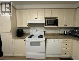 279 Country Stone Drive Unit# B, Kitchener, ON N2N3R9 Photo 7
