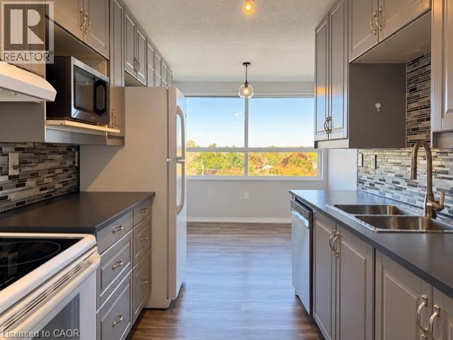200 Jamieson Parkway — photo 4
