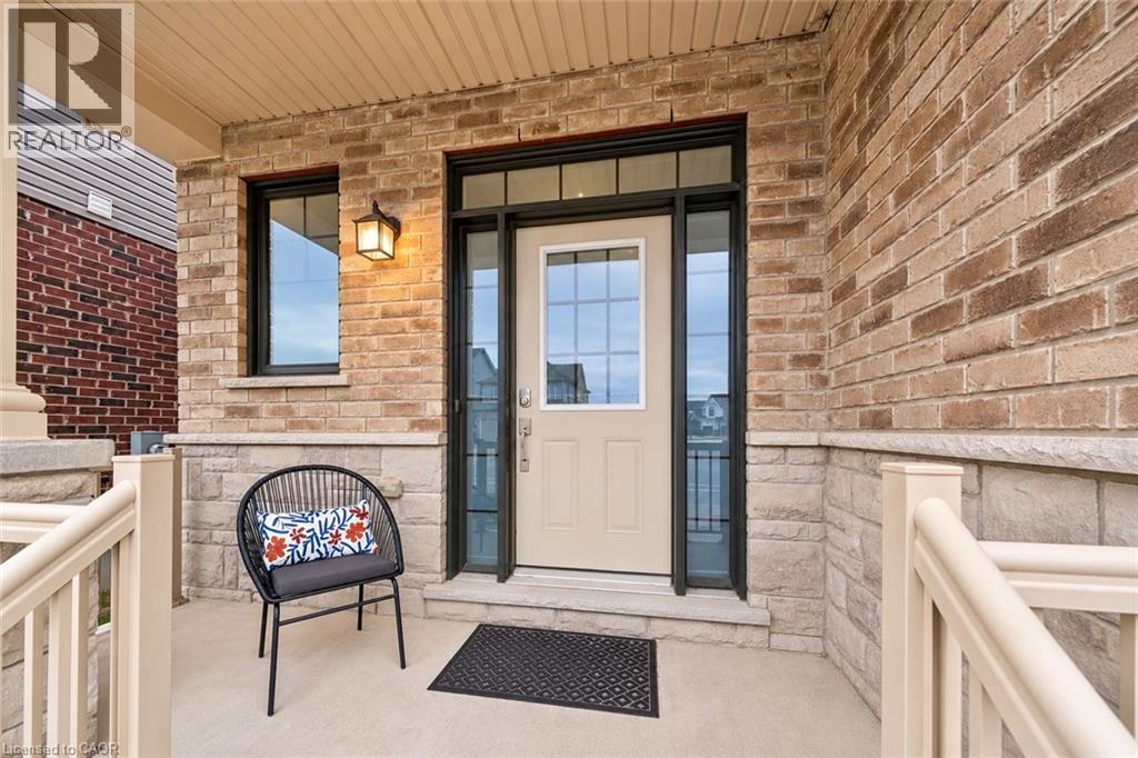 584 BLAIR CREEK Drive — photo 2
