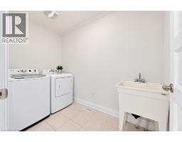 584 Blair Creek Drive, Kitchener, ON N2P0E5 Photo 21