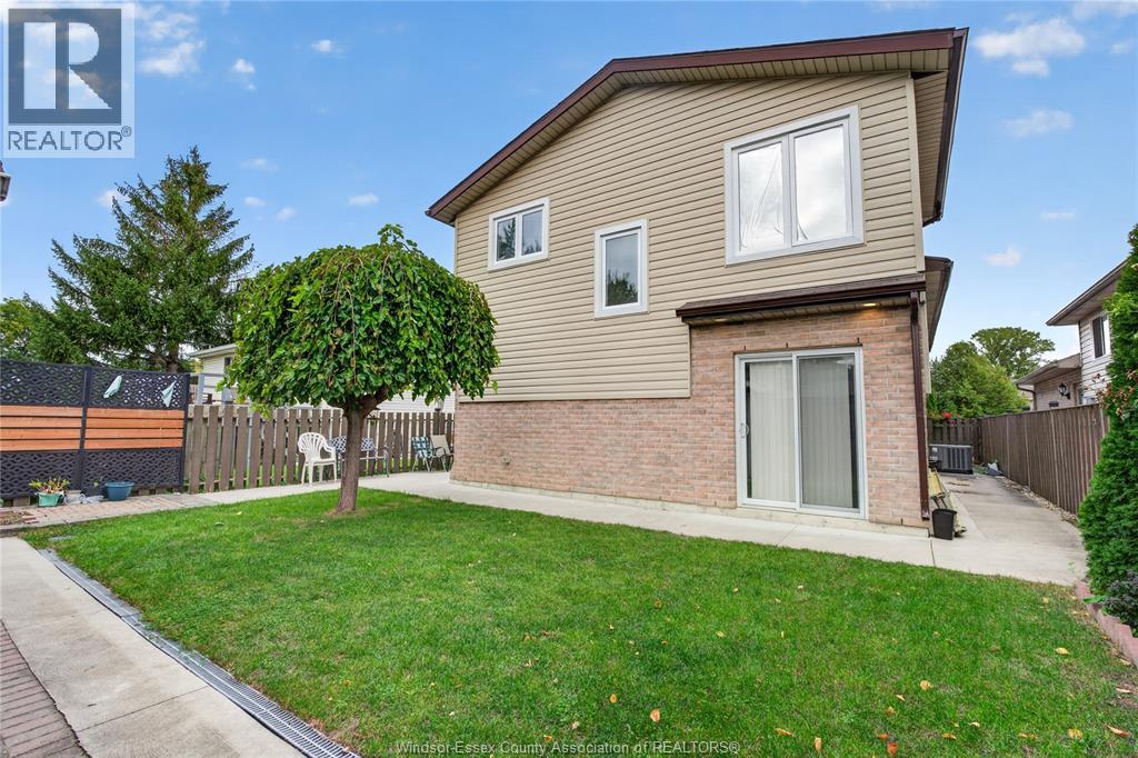 2705 ROBERT - 17
