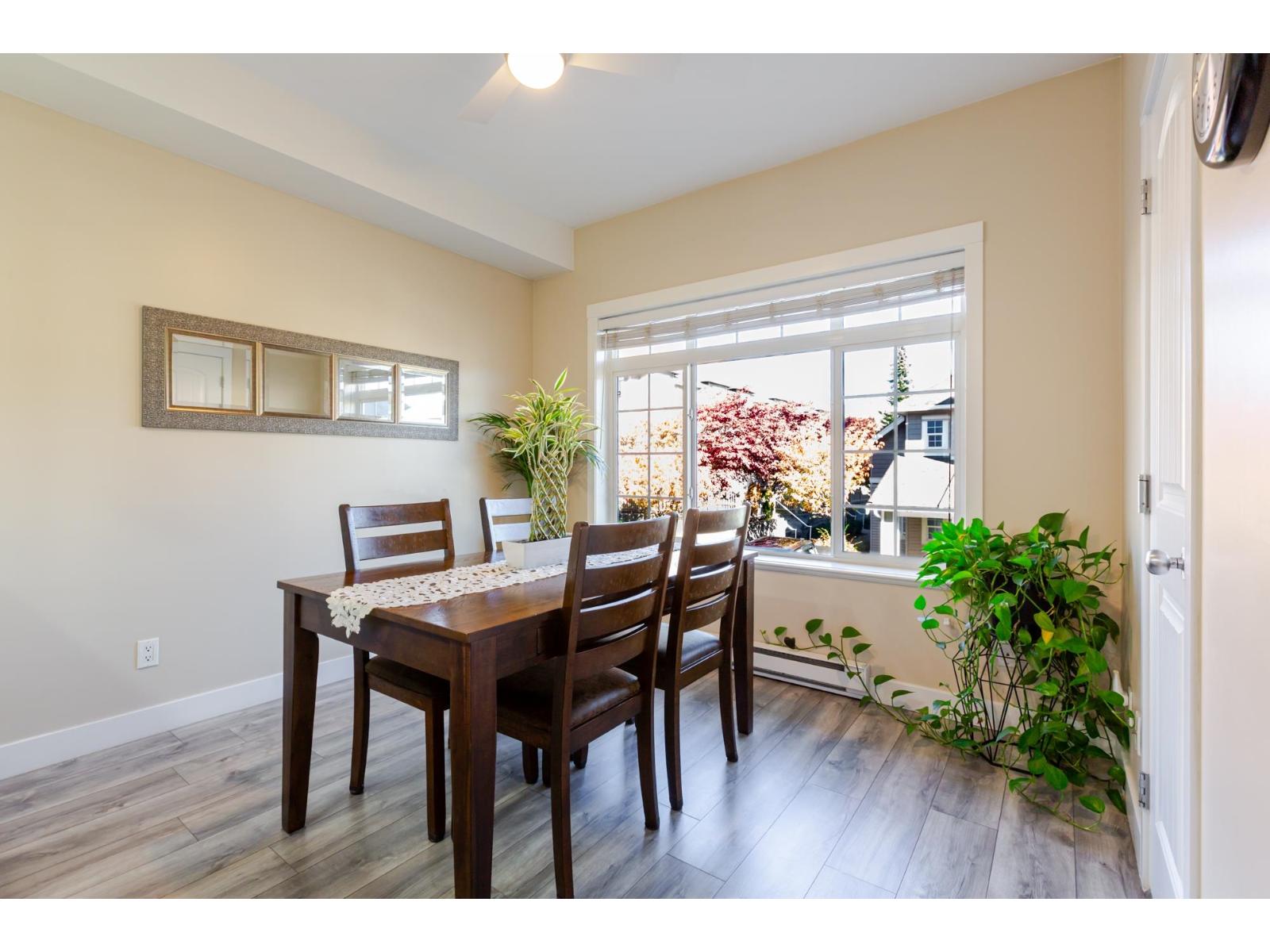 Photo of 73 6852 193 STREET 23