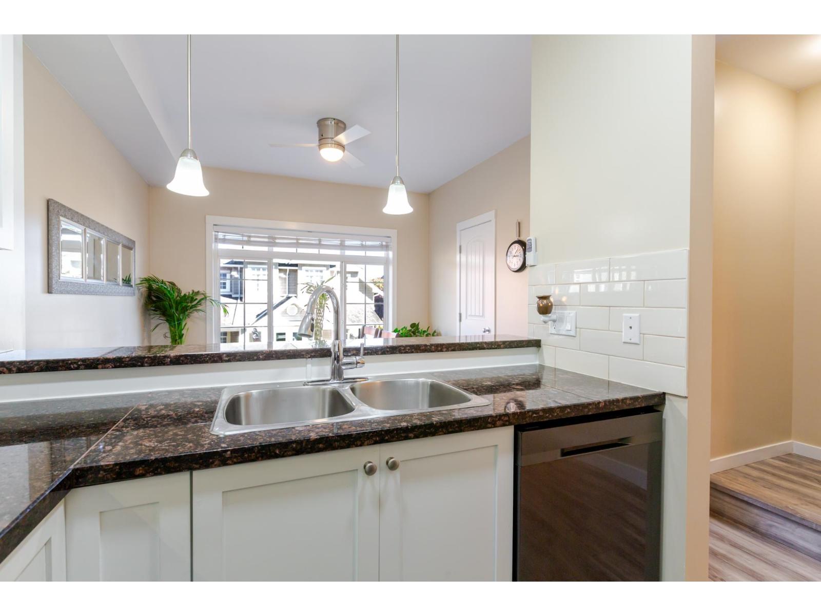 Photo of 73 6852 193 STREET 21
